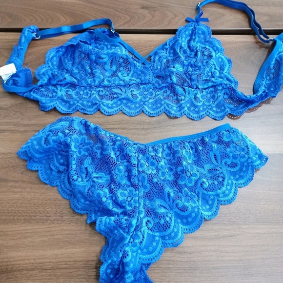 Other - Blue Lace Bralette and Panty Set